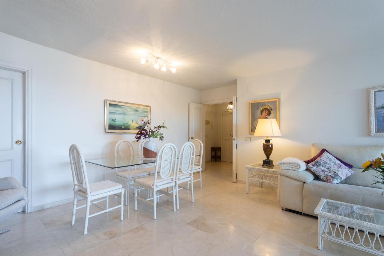 Appartement With Swimming-pool